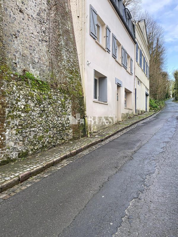 Maison - 129 m² - 7 pièces