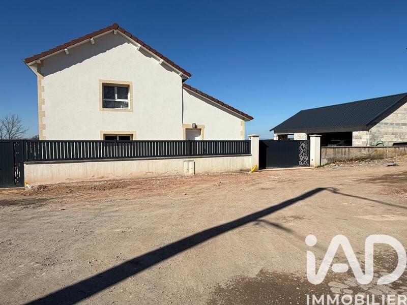 Maison - 163 m² - 5 pièces