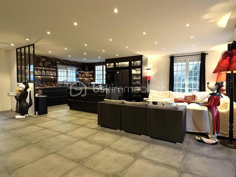 Maison - 150 m² - 6 pièces