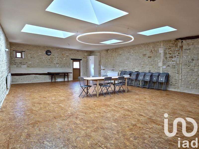 Maison - 940 m² - 23 pièces