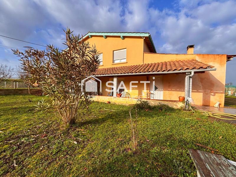 Maison - 130 m² - 9 pièces