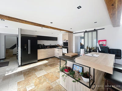 Maison - 186 m² - 6 pièces