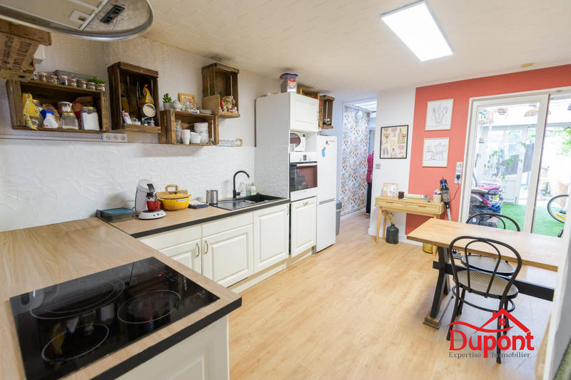 Maison - 100 m² - 6 pièces