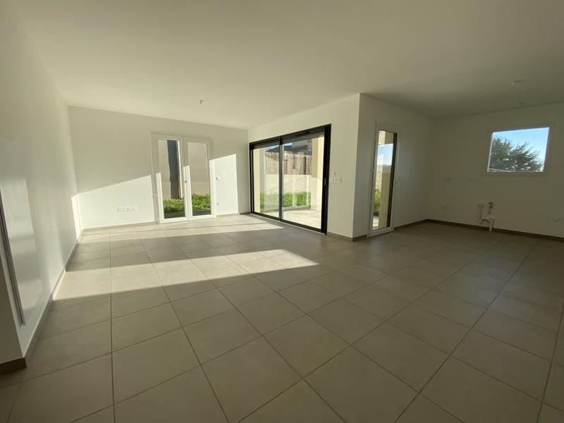 Maison jumelée - 89 m² - 3 pièces