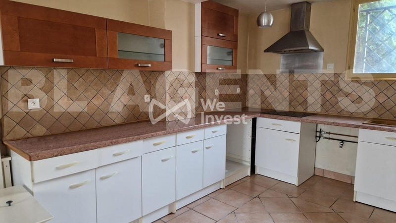 Maison - 80 m² - 4 pièces