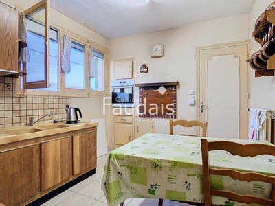 Maison - 64 m² - 4 pièces