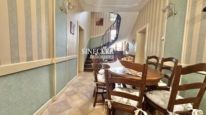 Maison ancienne - 175 m² - 7 pièces