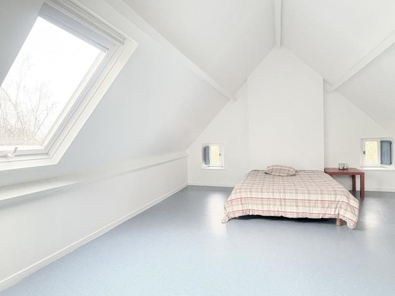 Maison - 216 m² - 7 pièces