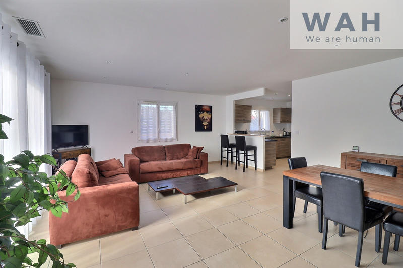 Maison - 103 m² - 4 pièces