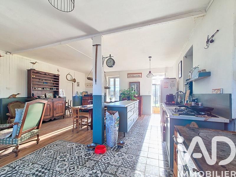 Maison - 83 m² - 4 pièces