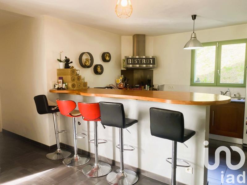 Maison - 171 m² - 7 pièces