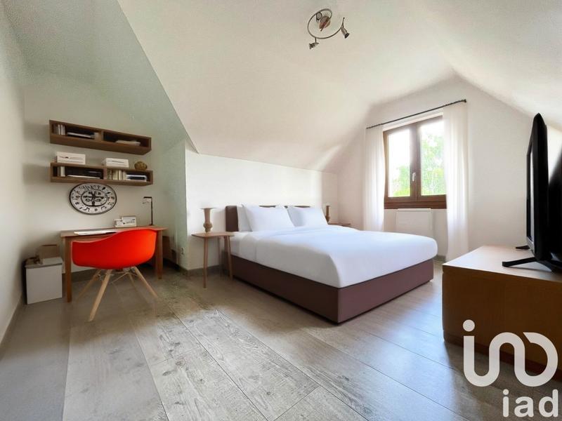 Maison - 142 m² - 7 pièces