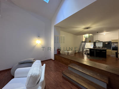 Appartement - 150 m² - 4 pièces