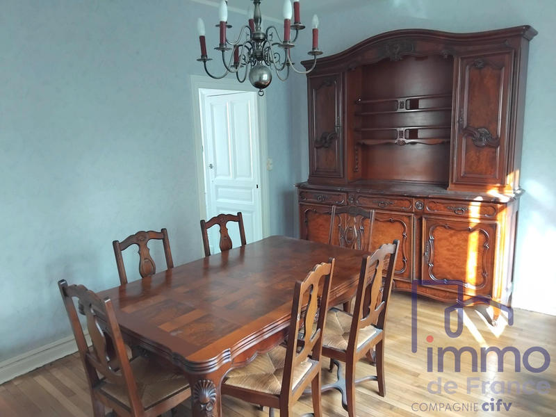 Maison - 70 m² - 5 pièces