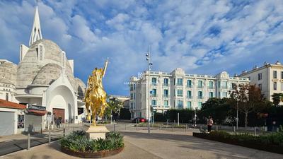 Studio - 14 m² - 1 pièce