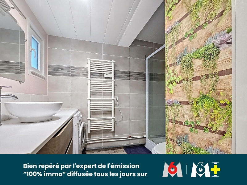 Maison - 440 m² - 12 pièces