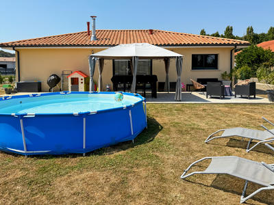 Maison - 90 m² - 4 pièces