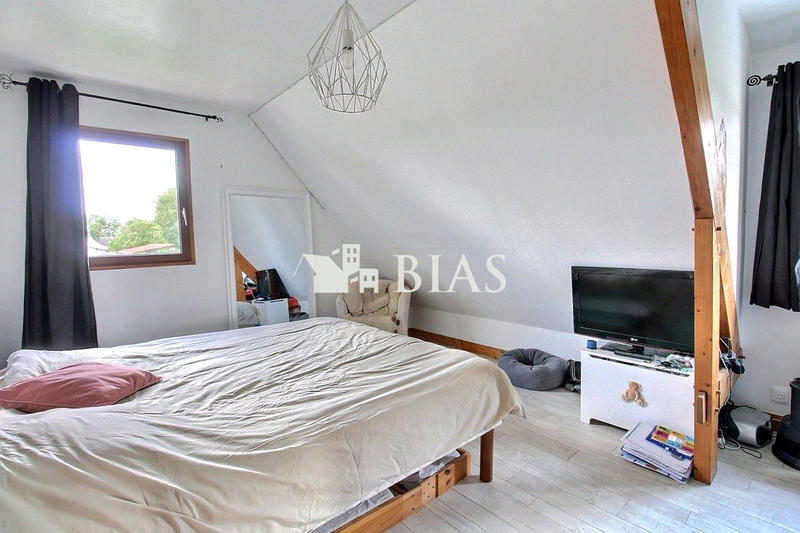 Maison - 130 m² - 7 pièces