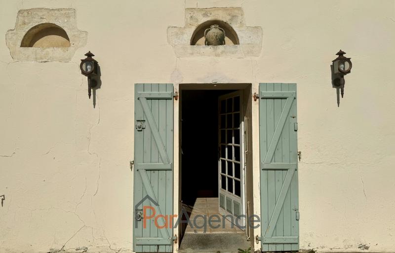 Maison - 205 m² - 7 pièces