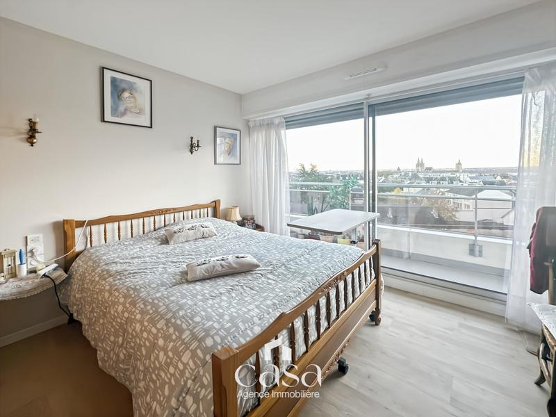 Appartement - 88 m² - 5 pièces