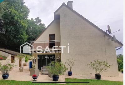 Maison - 147 m² - 7 pièces