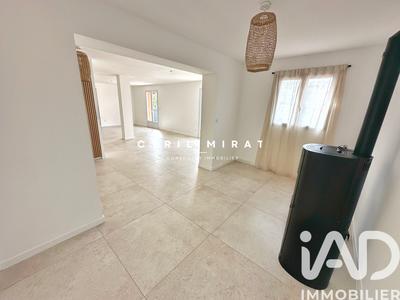 Maison - 160 m² - 7 pièces