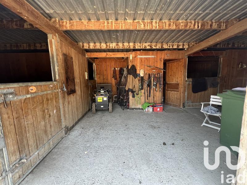 Maison - 243 m² - 8 pièces