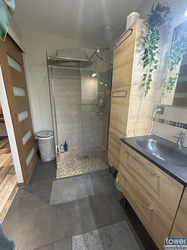 Maison - 97 m² - 4 pièces