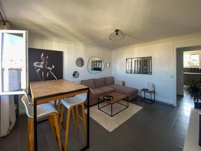 Appartement - 67 m² - 4 pièces