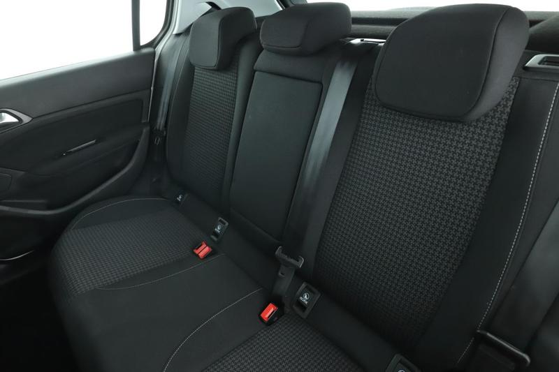 Peugeot 308 1.5 Blue-HDi Active Business Eat8 130 ch