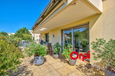 Appartement - 94 m² - 4 pièces