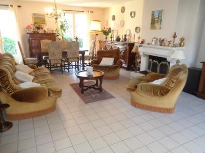 Maison - 142 m² - 6 pièces