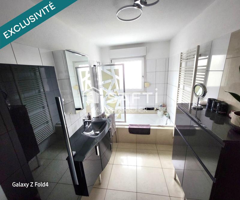 Appartement - 80 m² - 3 pièces