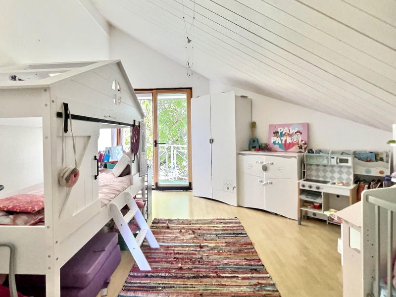 Villa - 200 m² - 7 pièces