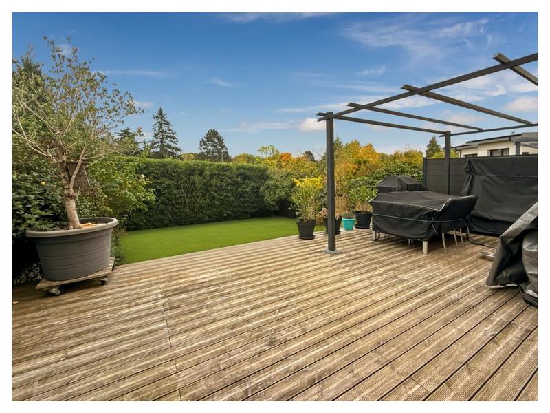 Maison - 150 m² - 5 pièces