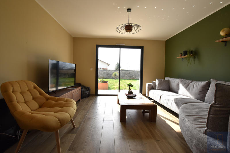 Maison - 127 m² - 5 pièces