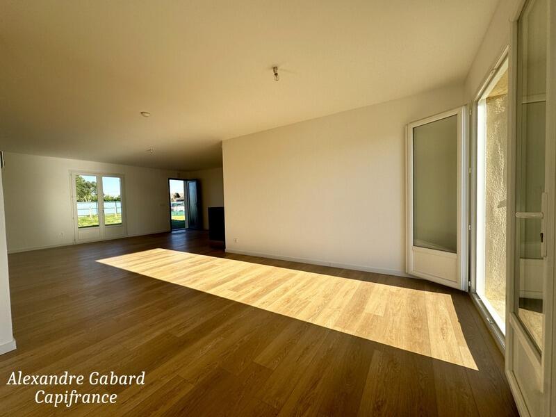 Maison - 110 m² - 4 pièces