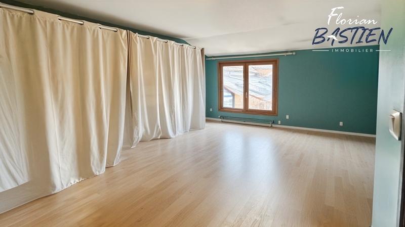 Maison - 158 m² - 5 pièces