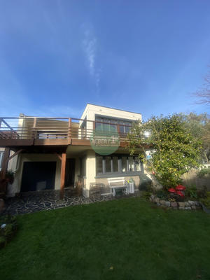 Maison - 120 m² - 5 pièces