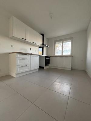 Maison - 111 m² - 4 pièces