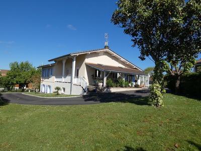 Maison - 154 m² - 6 pièces