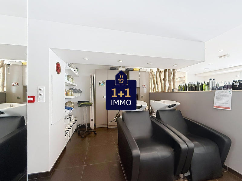 Local commercial - 108 m² - 5 pièces