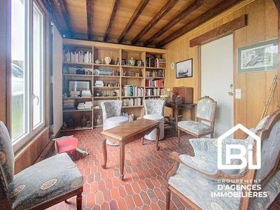 Maison de ville - 260 m² - 8 pièces