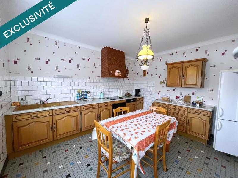 Maison - 180 m² - 6 pièces