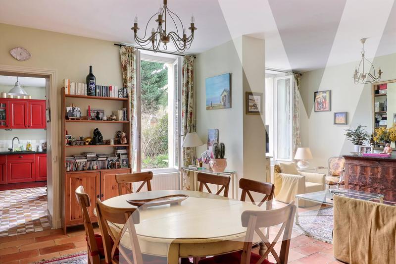 Appartement - 135 m² - 6 pièces