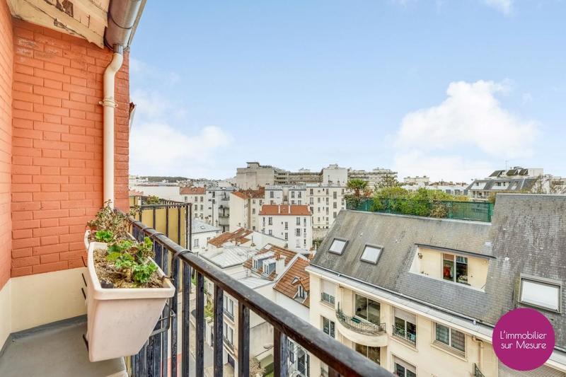 Penthouse - 60 m² - 3 pièces