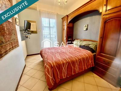 Appartement - 158 m² - 8 pièces