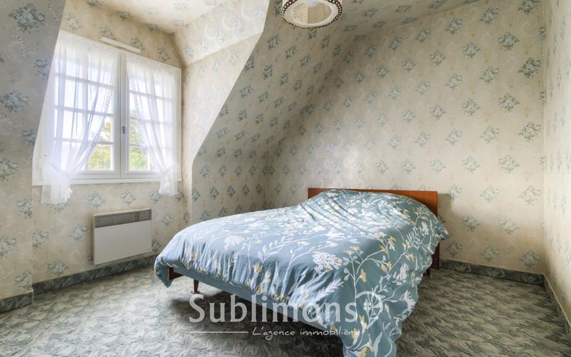 Maison - 145 m² - 9 pièces