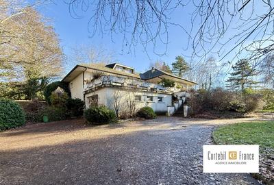 Villa - 177 m² - 6 pièces