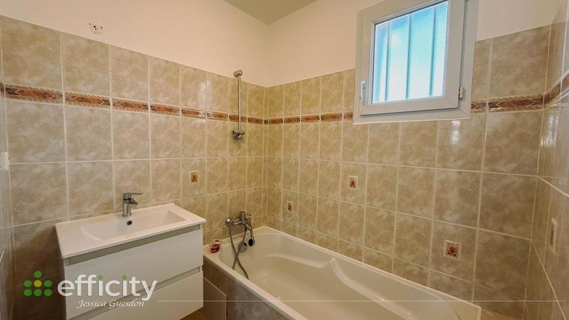 Pavillon - 86 m² - 4 pièces